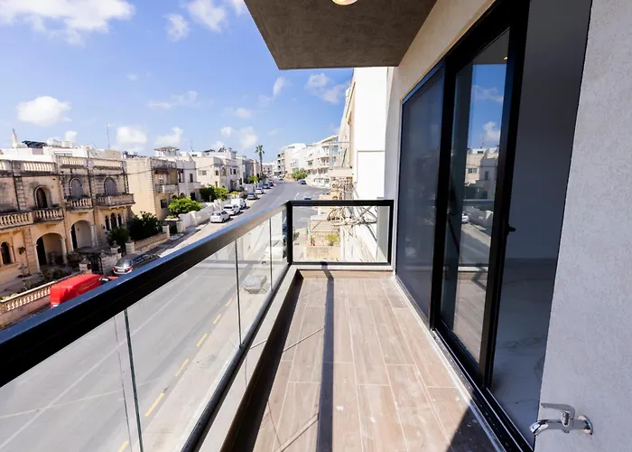 Pauliz Apartments